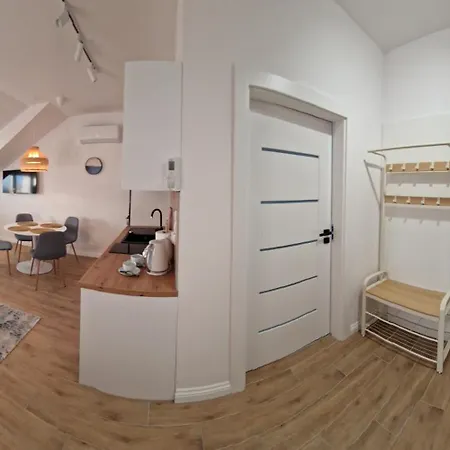 Zatoka Apartment *