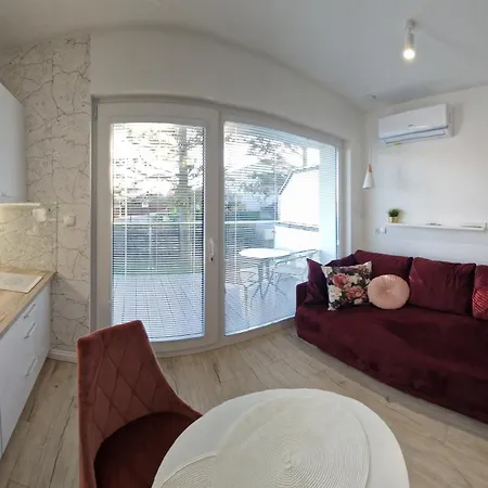 Zatoka Apartment *